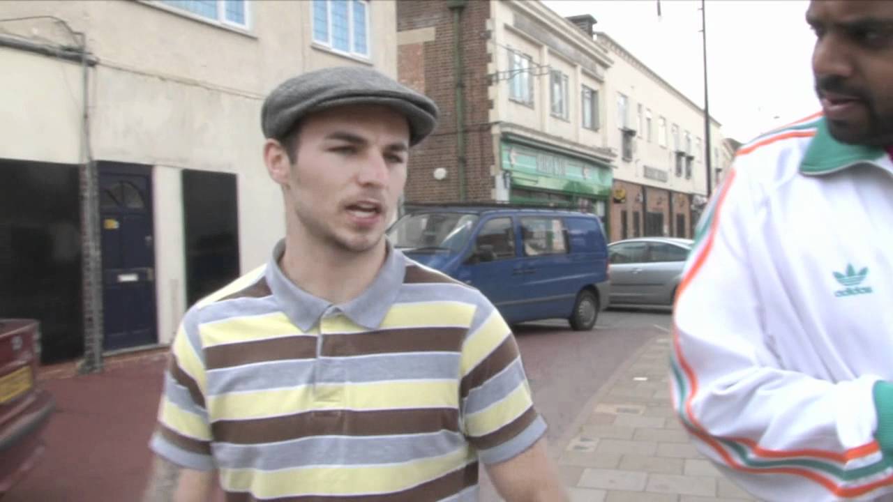 Walks The Walk - with Kevin Mitchell / for iFILM LONDON / MURRAY v MITCHELL