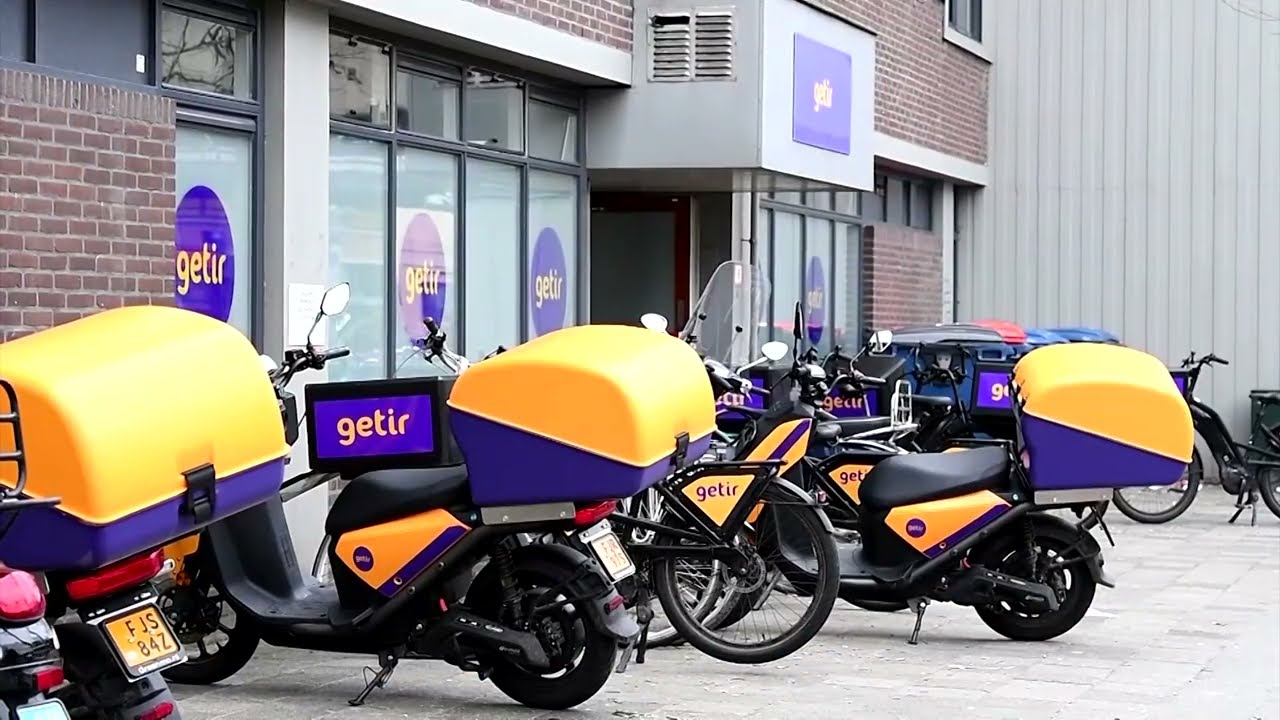 Dutch crackdown on fast grocery 'dark stores'