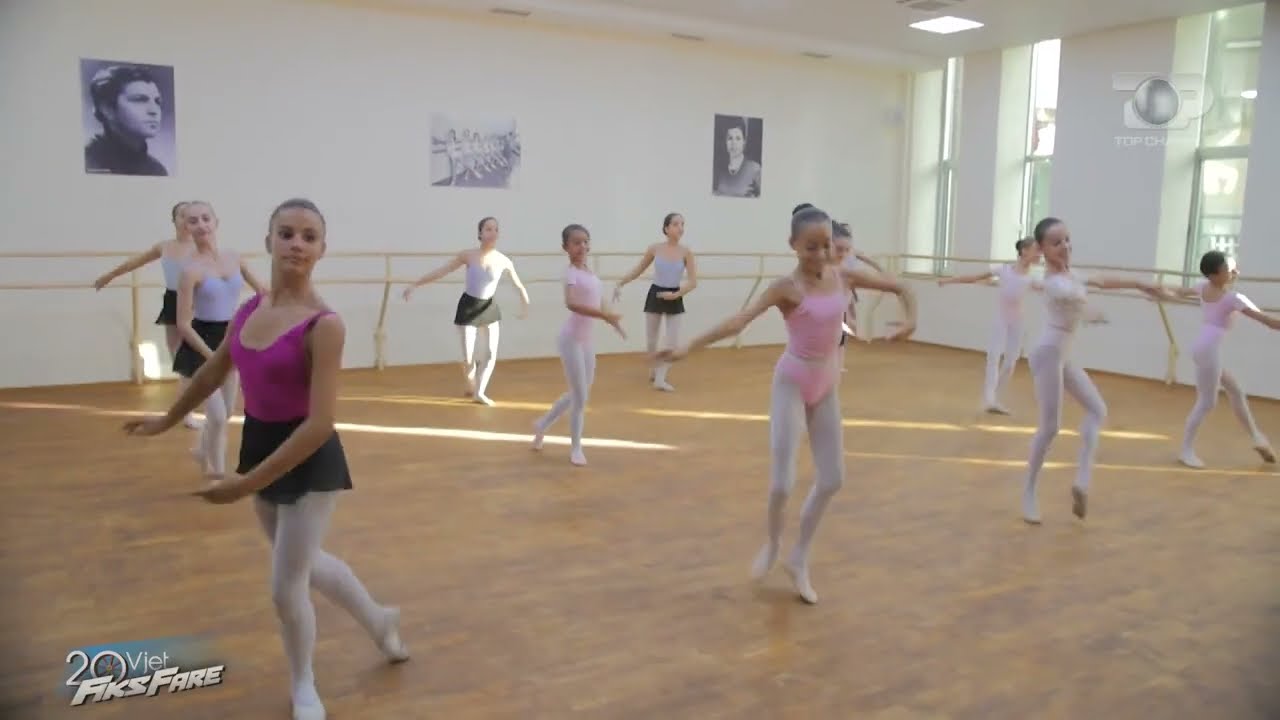 Fiks Fare/ Shkolla e Baletit, shkolla e emrave të mëdhenj, përbaltet nga mësuesi