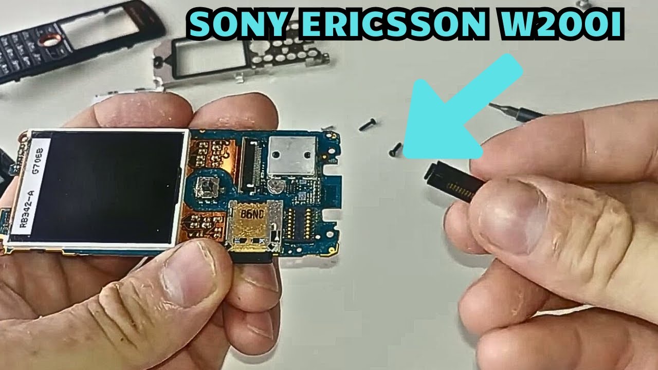 Разборка/ремонт Sony Ericsson W200i за 3 минуты