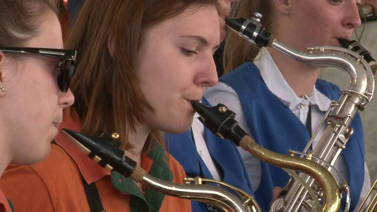Monstrkoncert 53. Kmochova Kolína - blok B