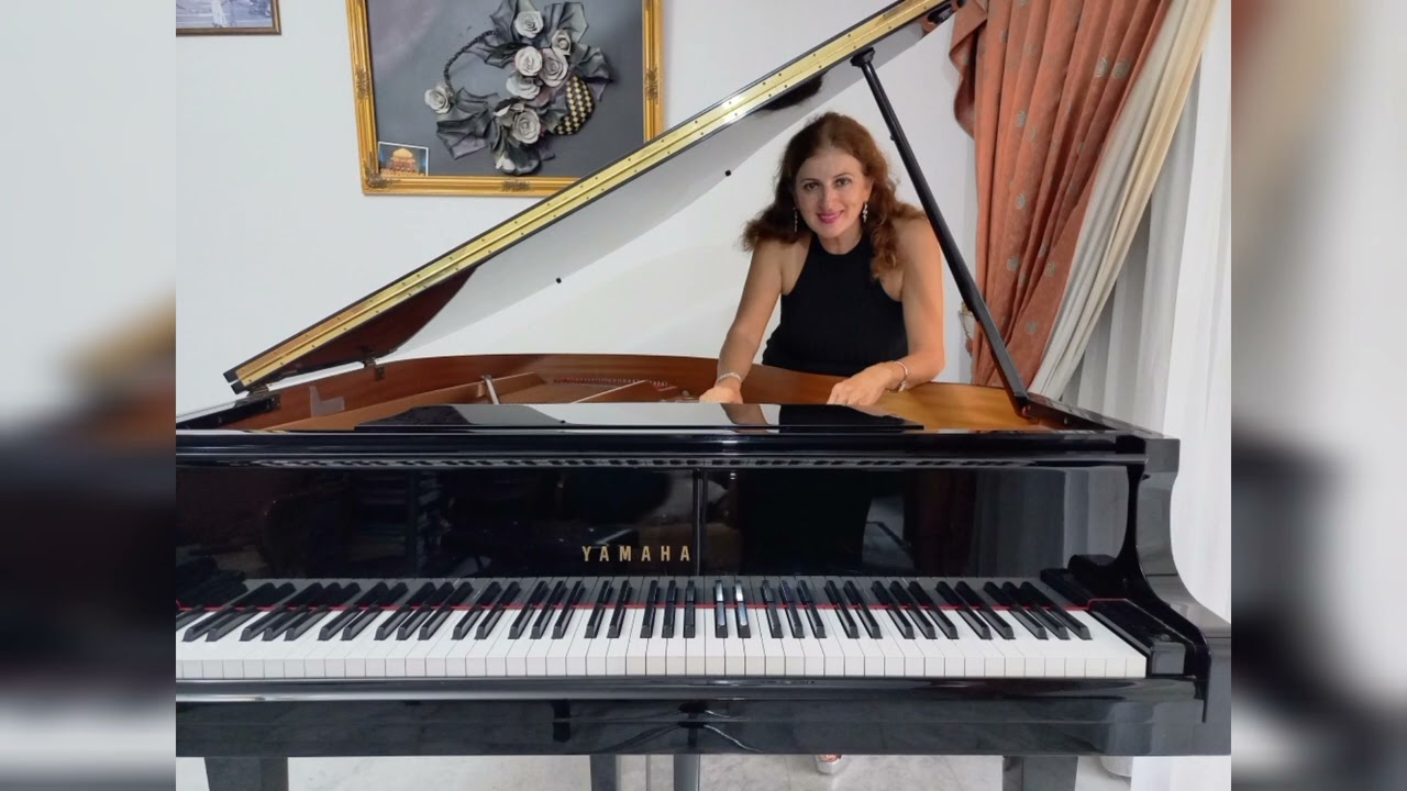 Adele Nassar - Nostalgy - Richard Clayderman ( Paul de Senneville and Olivier Toussaint)