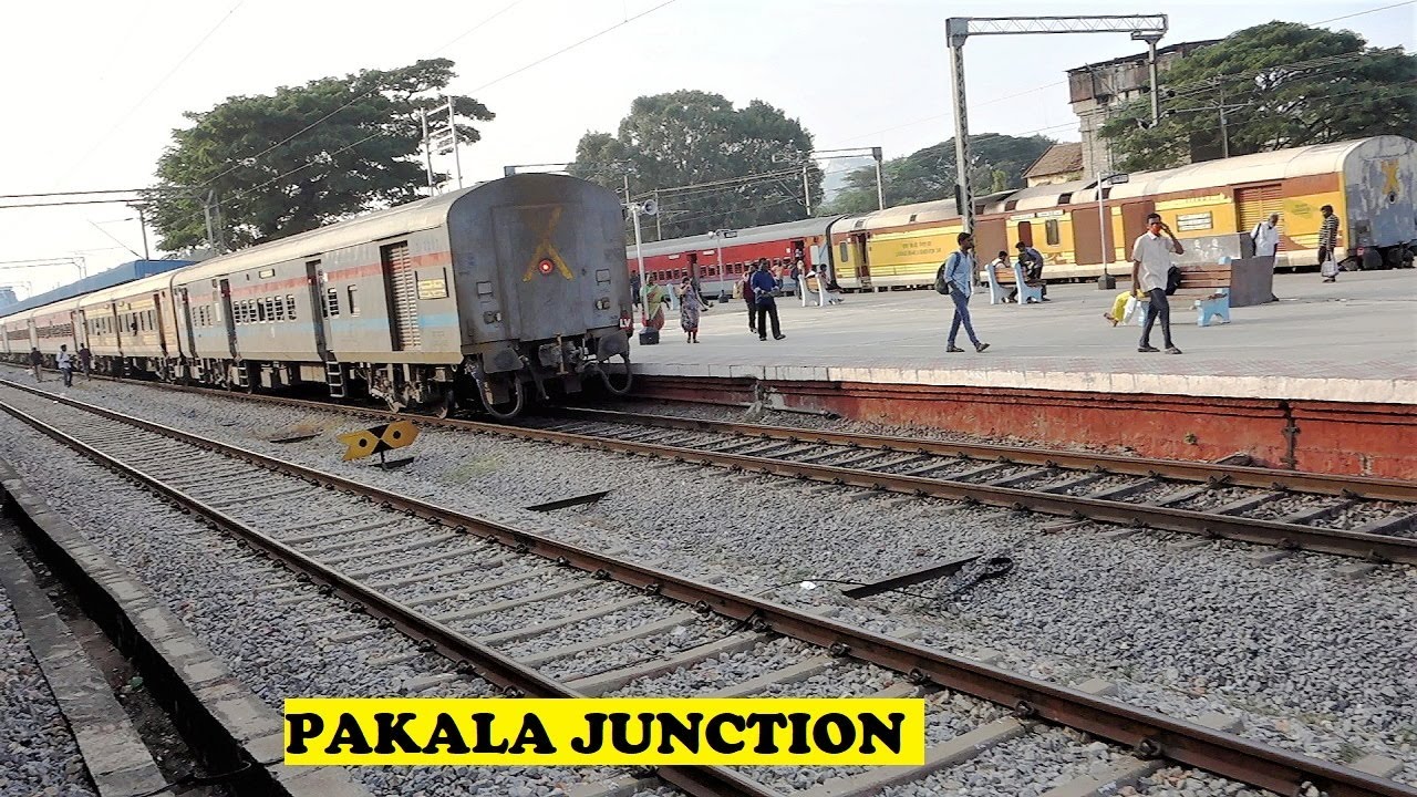 Pakala Junction Triple Meet | Mumbai Nagercoil, Pune Kanyakumari & Bangalore Kakinada Seshadri
