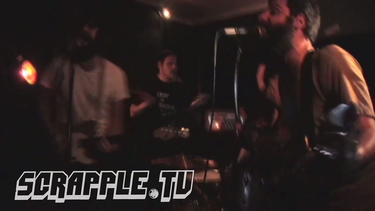 Algernon Cadwallader performs 
