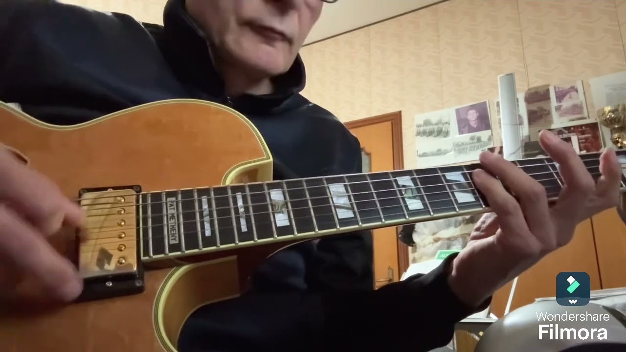 “ Blue Bossa “ Guitar player