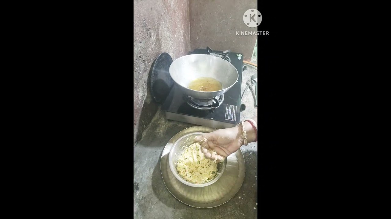 বাড়িতে যখন তৈরি করতে পারব তো বাইরে যাব কেন সন্ধ্যেবেলায় চায়ের সাথে এইগুলো তৈরি করে খেতে পারবেন।