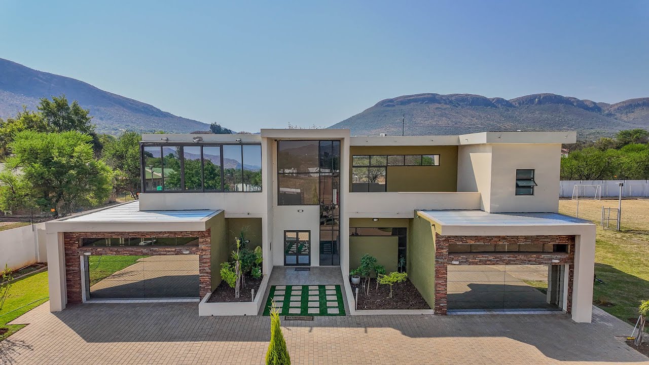 6 Bedroom For Sale | Hartbeespoort Dam