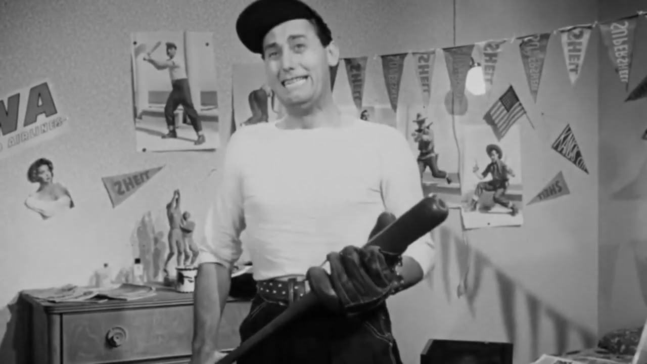 Un americano a Roma | Alberto Sordi | Do you remember Mami?