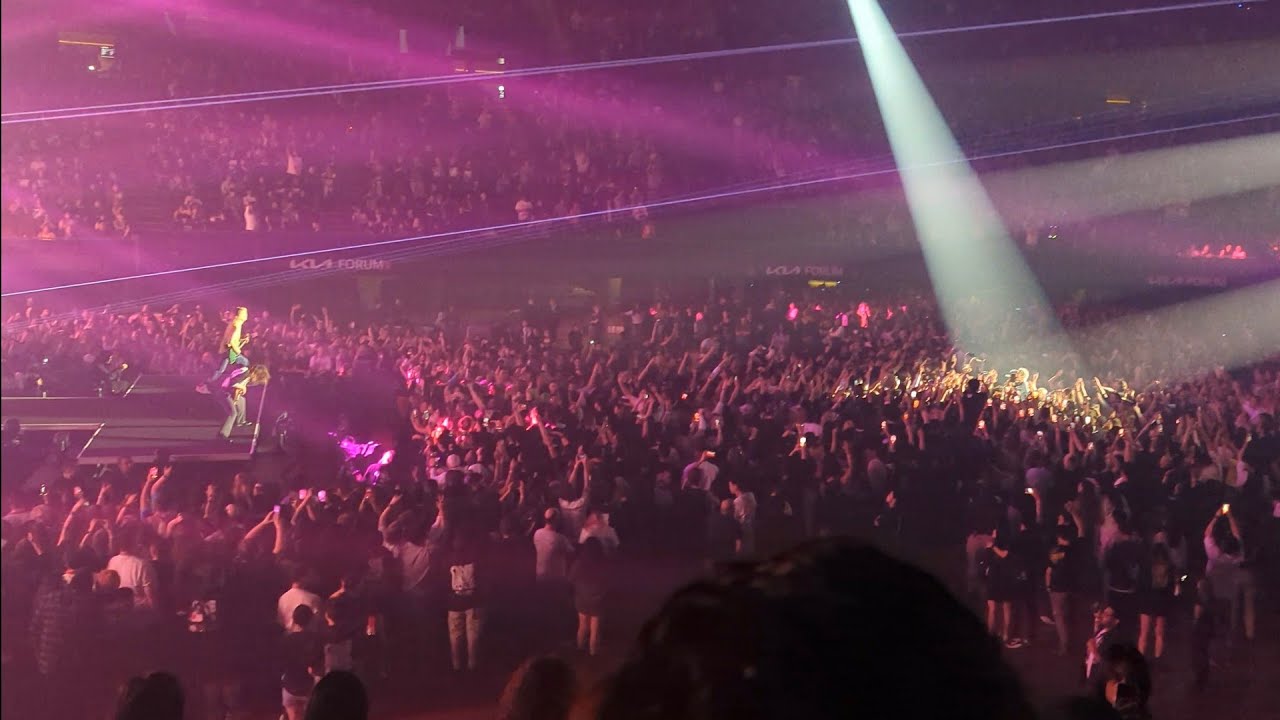 One Ok Rock #18 Mighty Long Fall