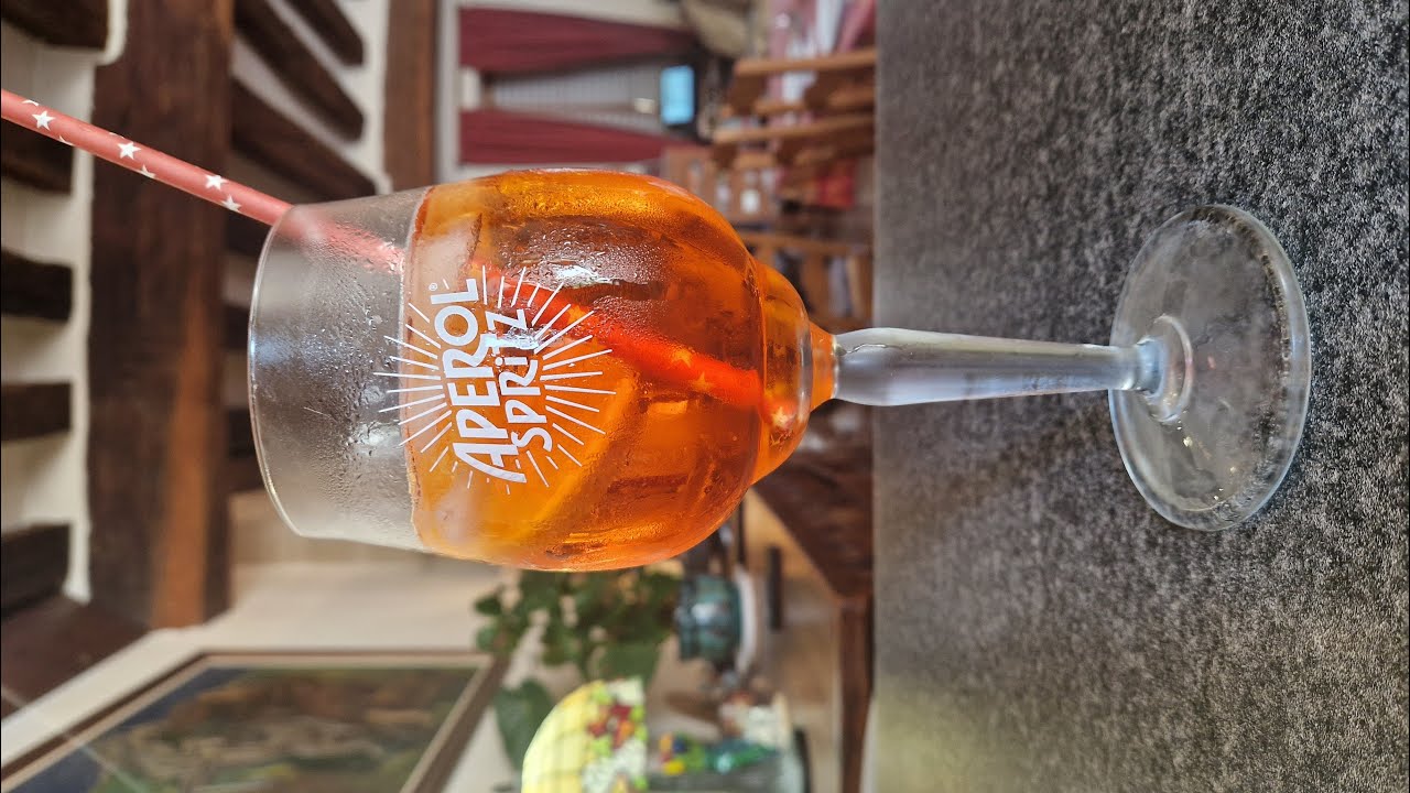 SPRITZ APEROL L'APÉRITIF ITALIEN RENVERSANT ! 🍹