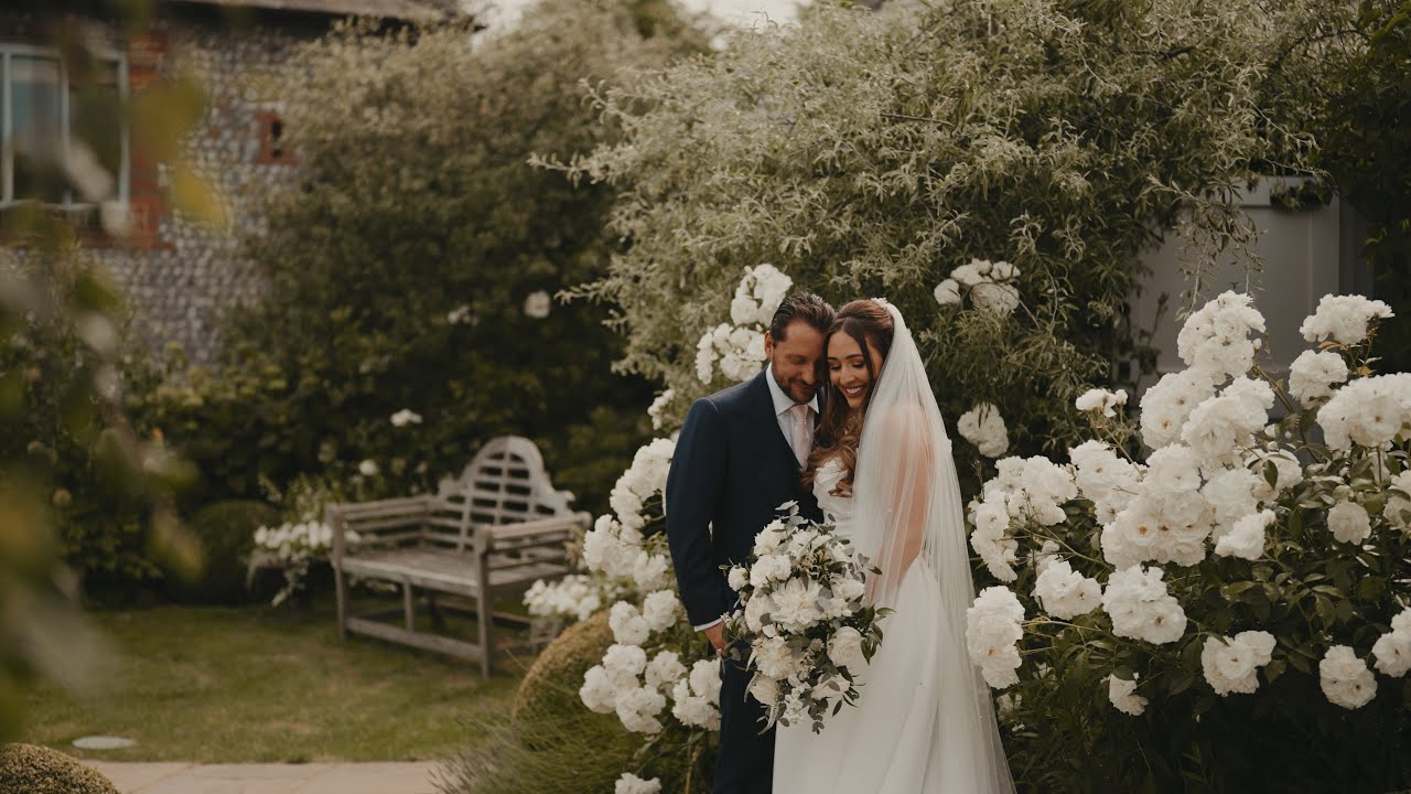 Farbridge Wedding, Sussex - Tania & Darren Highlights Film