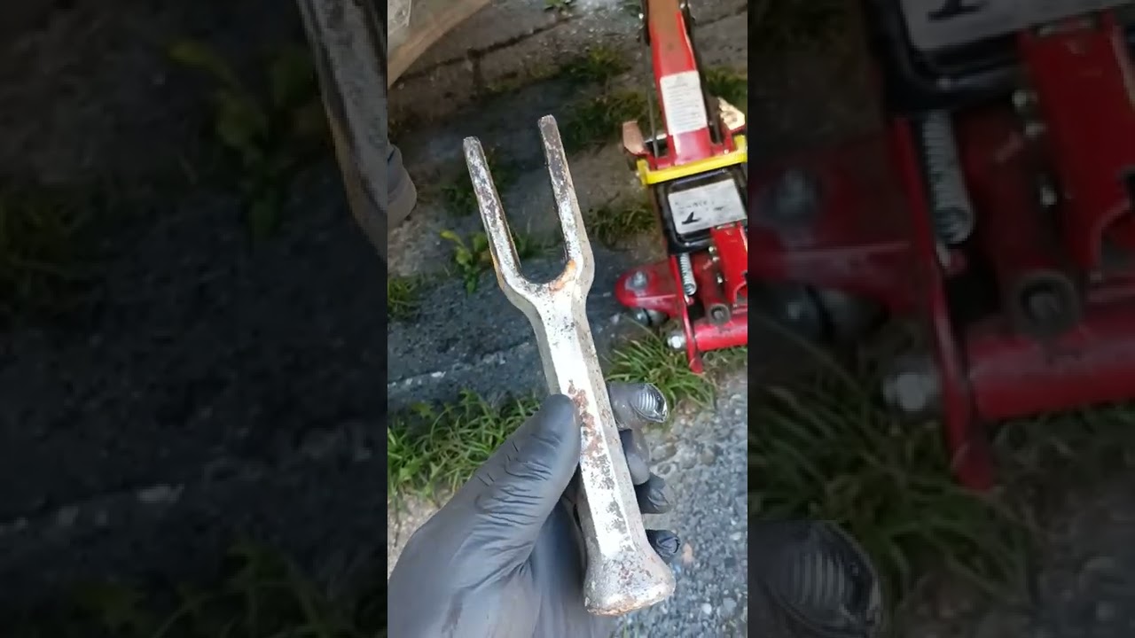 Opel Vivaro/ Renault Trafic wymiana wahacza, drążka stabilizatora /replacement of the swingarm