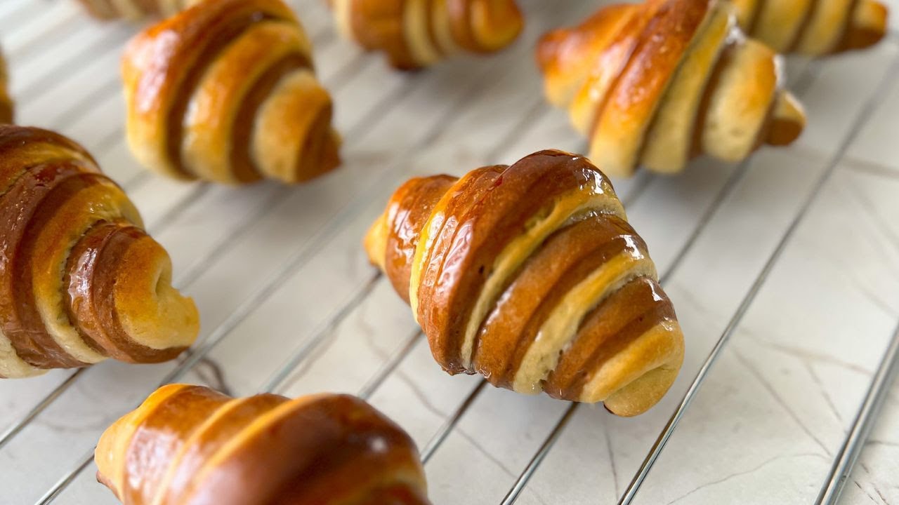 Я больше не трачу целый день на КРУАССАНЫ!Я делаю Мягкие и вкусные КОРНЕТТИ!