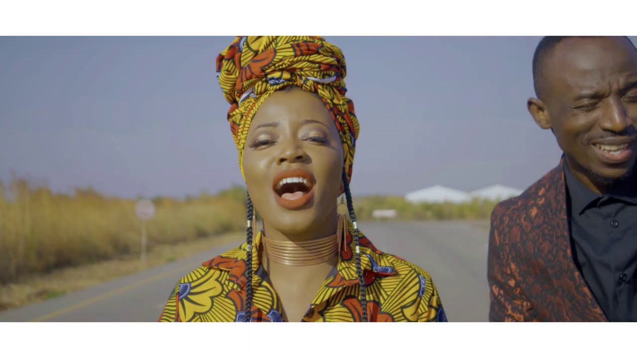 ESTHER CHUNGU FEAT. CHEF 187 - IT'S COMING