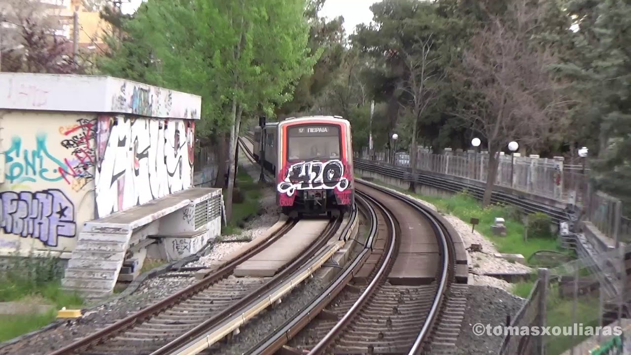Athens Metro: Trains between Iraklio and Irini in Line 1