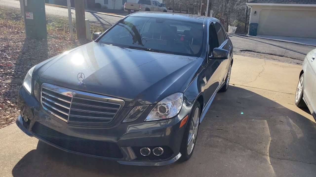 2010 Mercedes E550 (W212) auxiliary battery replacement