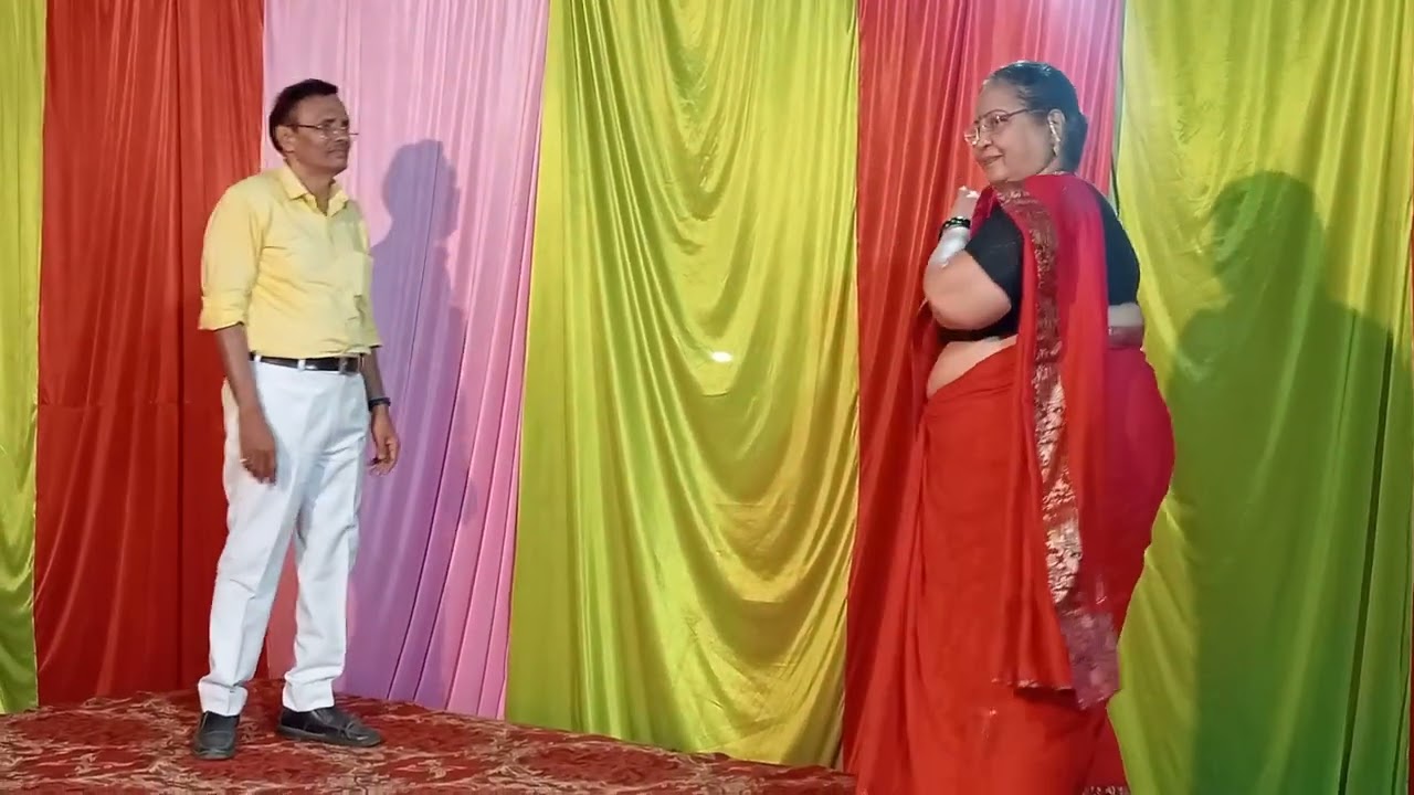 #mummy pappa#viral #dance #lal dupatta wali#biwi no 1