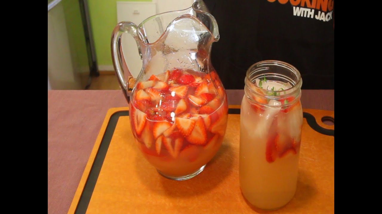 Strawberry Thyme Lemonade - Summer Drinks