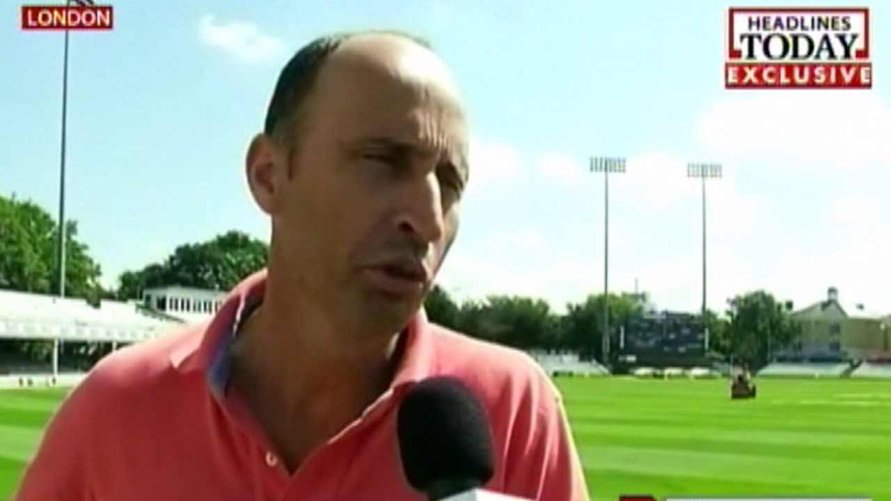 Former England captain Nasser Hussain backs Dhoni