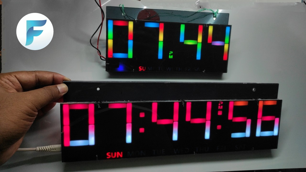 Free Circuit Lab Clock: 2 New Models