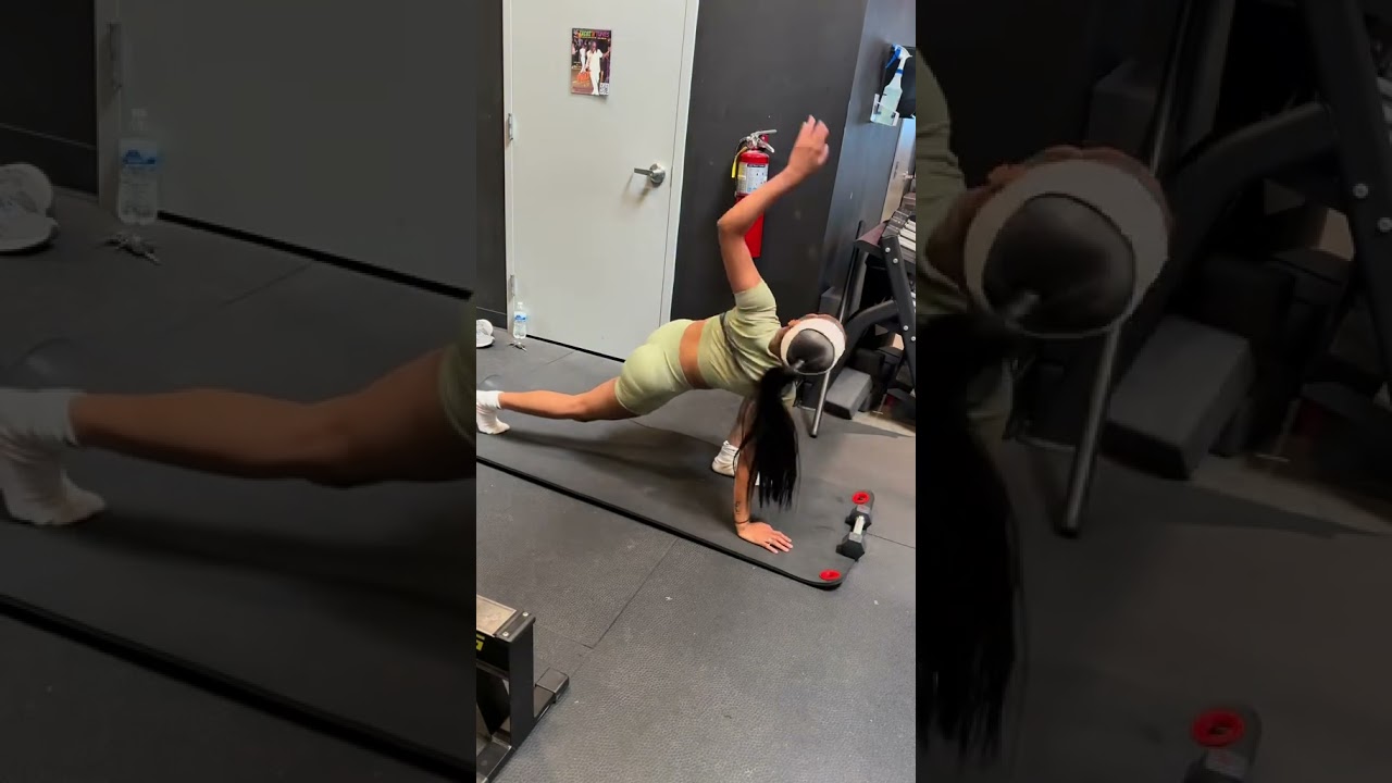 Снова в эфире, подключайтесь! 🥰