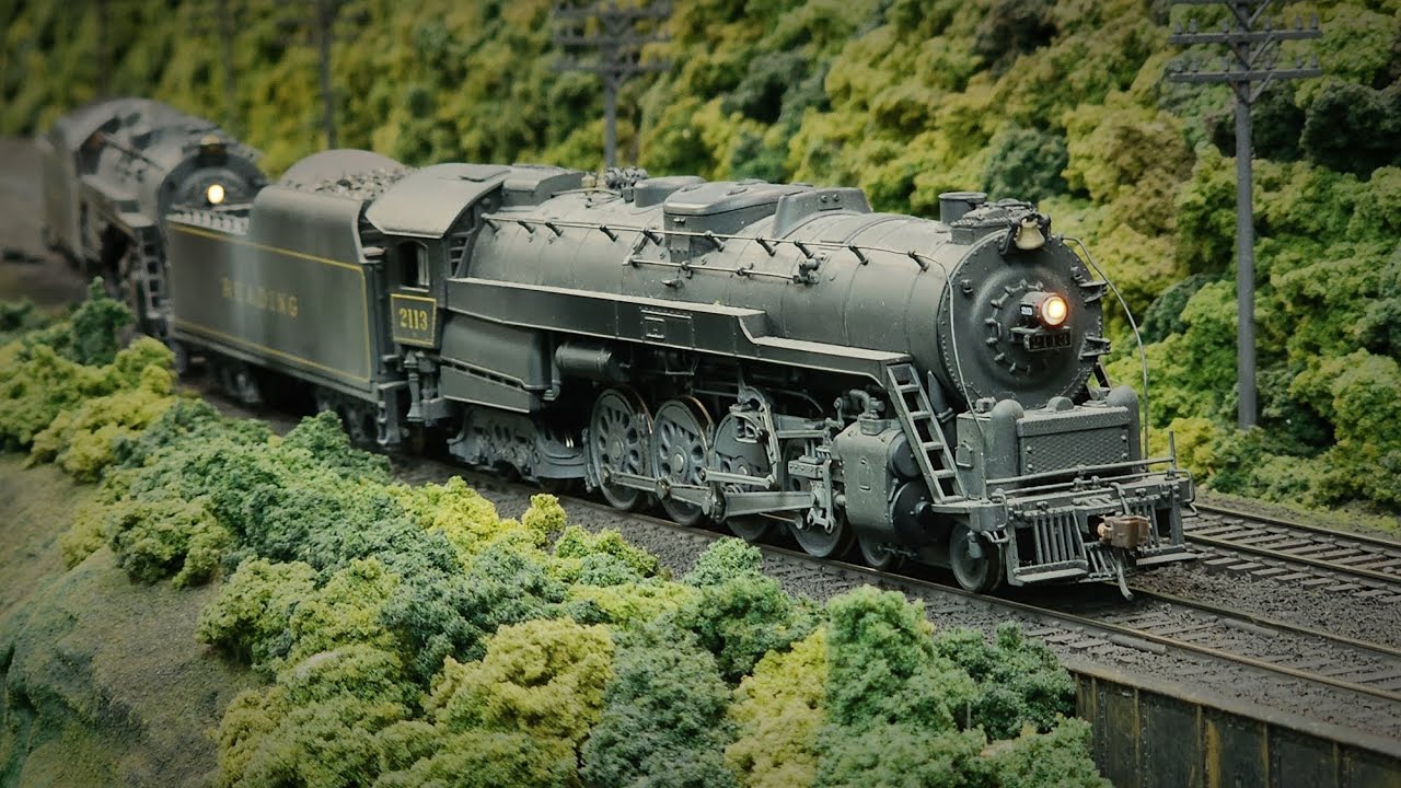 Incredible HO Scale Reading Railroad Shamokin Division Layout!