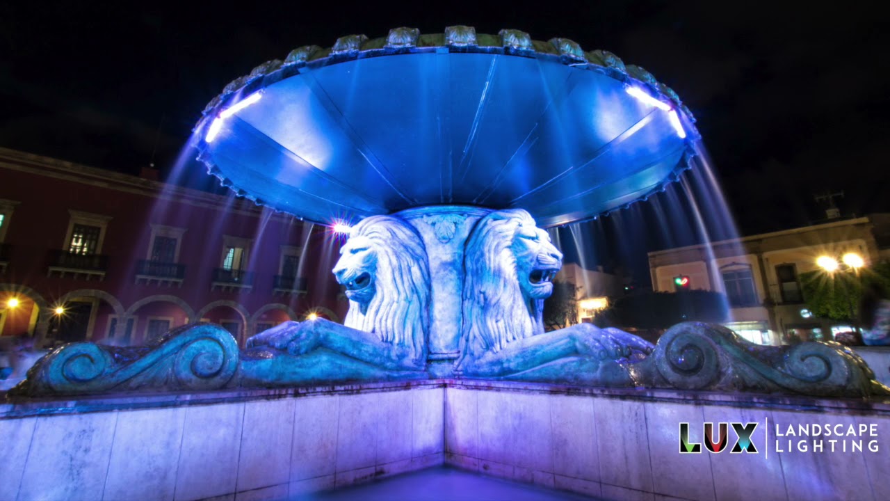 3 Tips for Lighting Outdoor Fountains