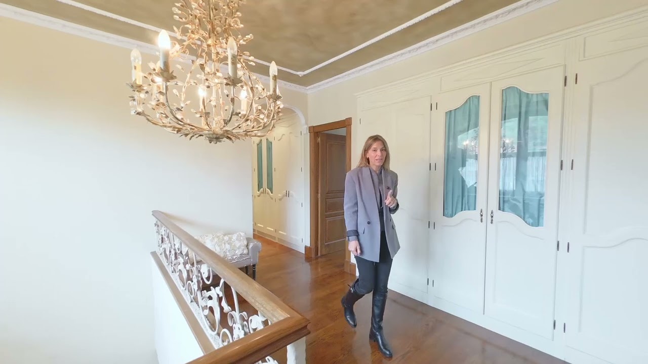 Casa en venta en el centro de la felguera , en Avenida Pablo Picasso,