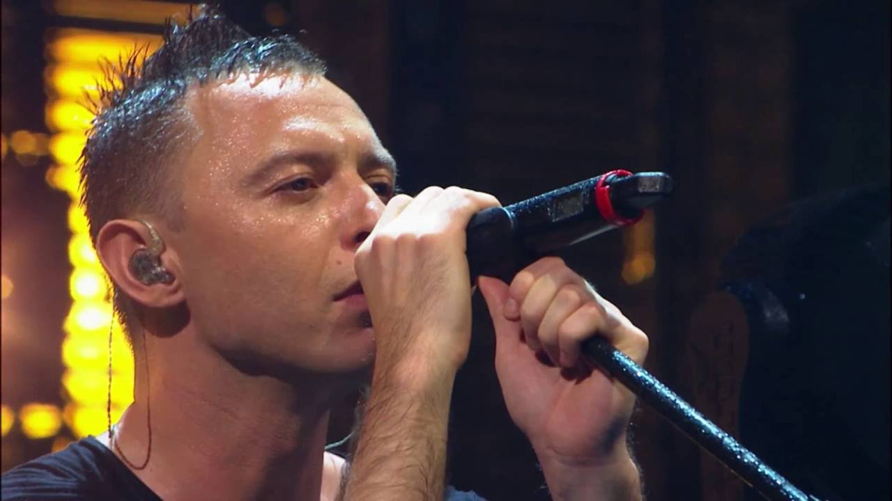 ЗВЕРИ - Серенада (Live)