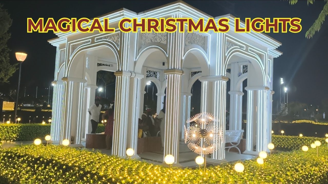 Amazing Christmas Light Show at Eco Majestic City Park