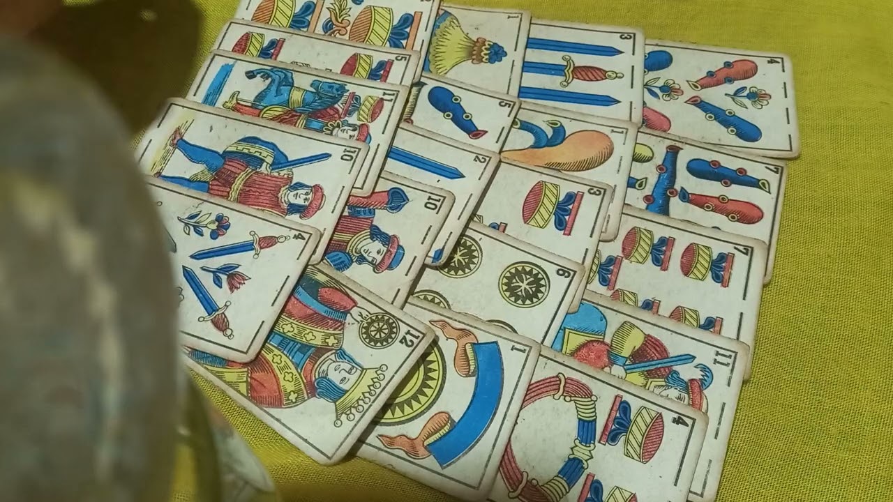 فال عيد الحب💛❣️💛 بحساب لالة ميرة البيضاء الحنطية السمراء ☎️00212704464539