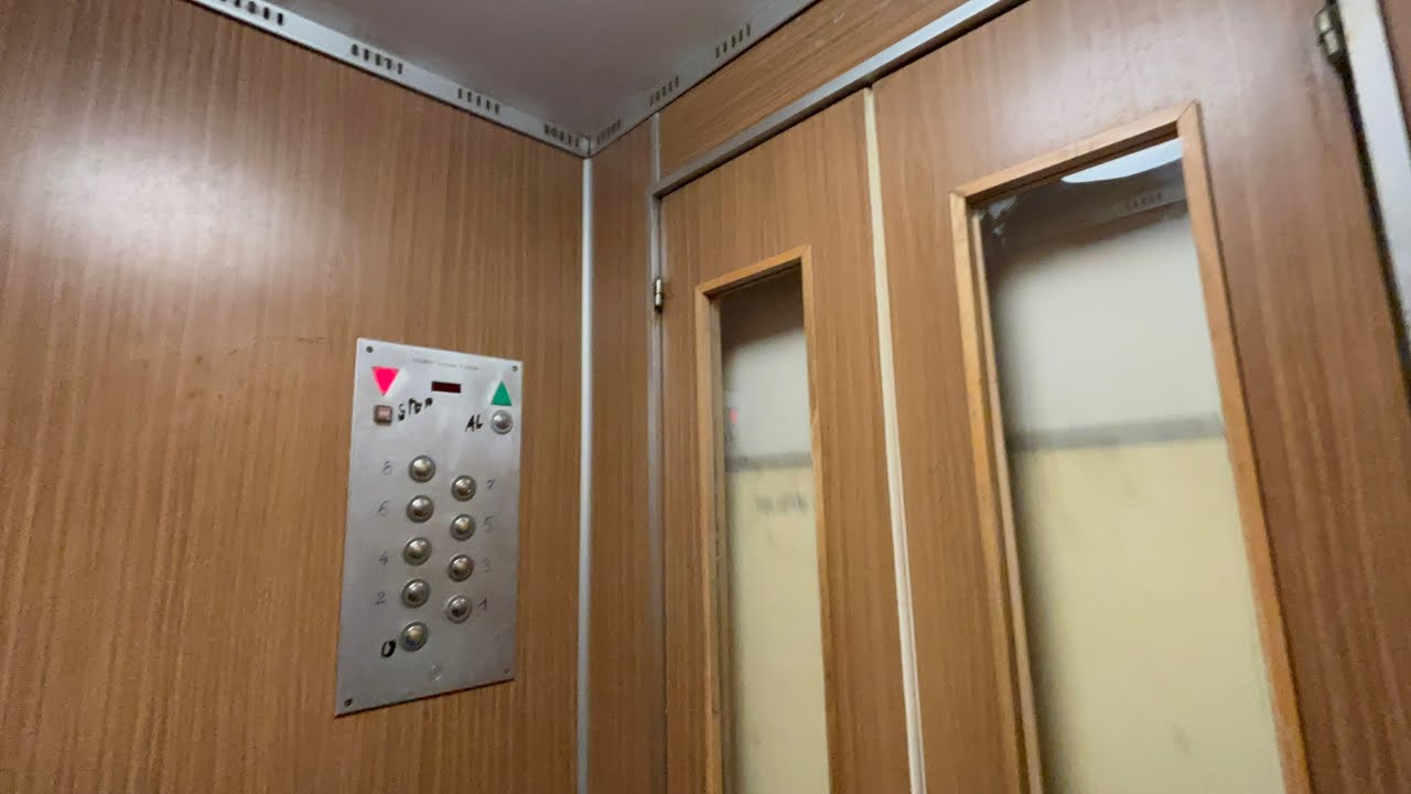 2x ORIGINAL Daka 1980's lifts at Arsenija Čarnojevića 39, Subotica, Serbia