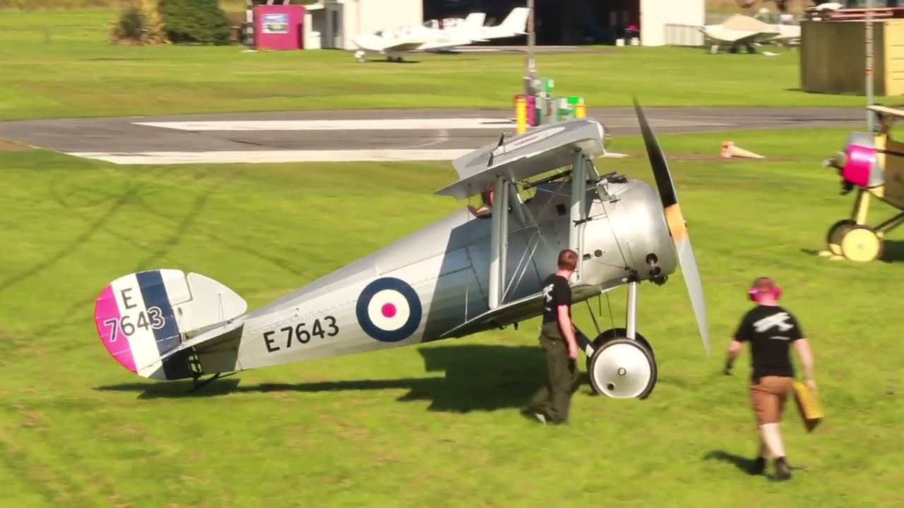Wairarapa Sopwith Snipe taxiing