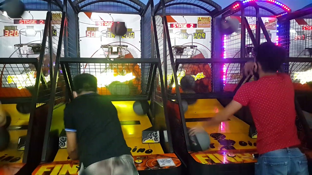 SM GRAND CENTRAL CALOOCAN METRO MANILA            (QUANTUM AMUSEMENT CORP) SUNDAY GAMETIME!