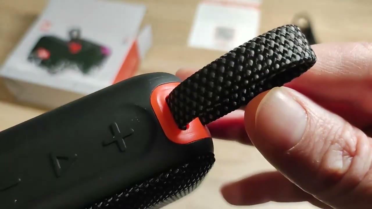 Cassa Bluetooth Portatile, Buona qualit&agrave; del suono, ottimi materiali