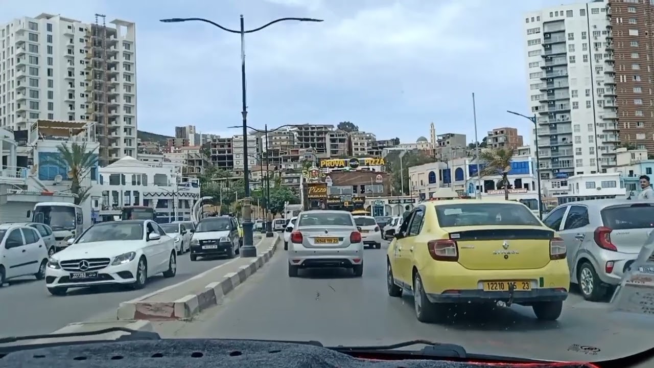 عنابة يا عنابة الزينة 💞💕💕