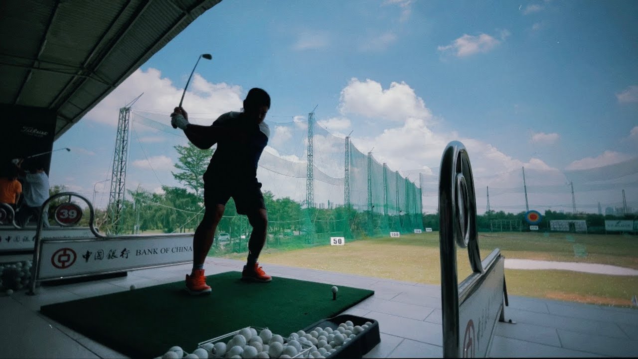 Đ&aacute;nh GOLF c&oacute; thật sự tốn k&eacute;m kh&ocirc;ng ?? Mua sắm đồ VINTAGE thanh lịch ở S&agrave;i G&ograve;n - Ch&uacute; GRAB BIKE bất ổn