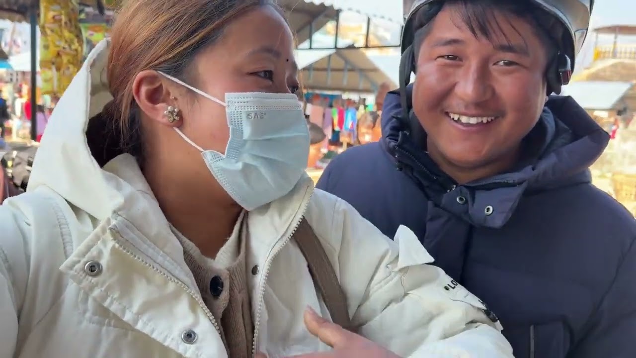 Khotang baksila bajar ghumiyo ramailo sanga  😊🙏
