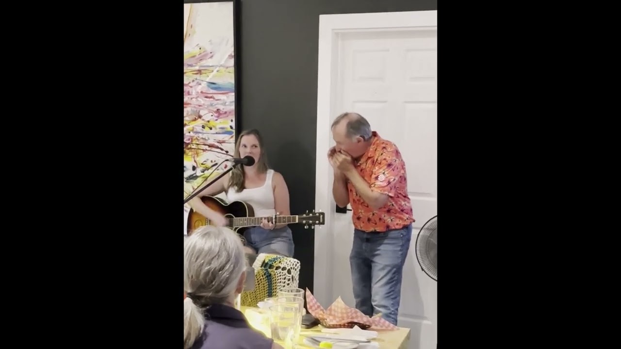 Wagon Wheel   Erin Sutton performing at Thyme Restaurant