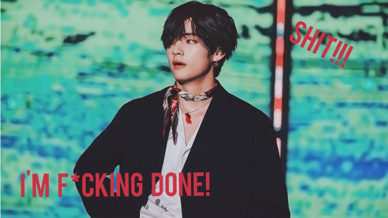 Taehyung looks very hot moment