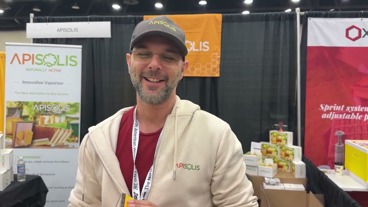 NAHBE - Apisolis bee smoker with Damien Albrespy