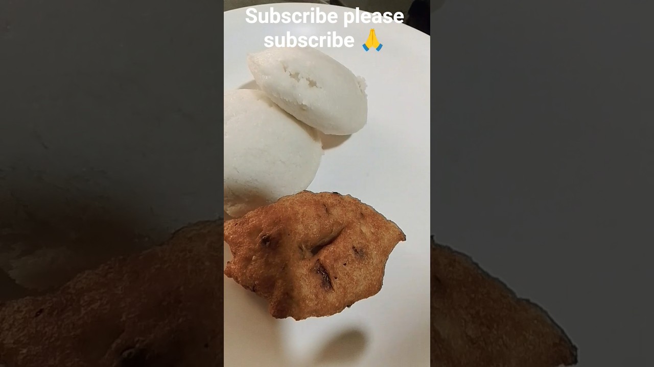 Bangalore idli with chutney vada 