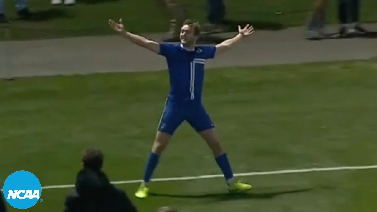 Creighton soccer knocks out No. 2 Washington with back-to-back late goals