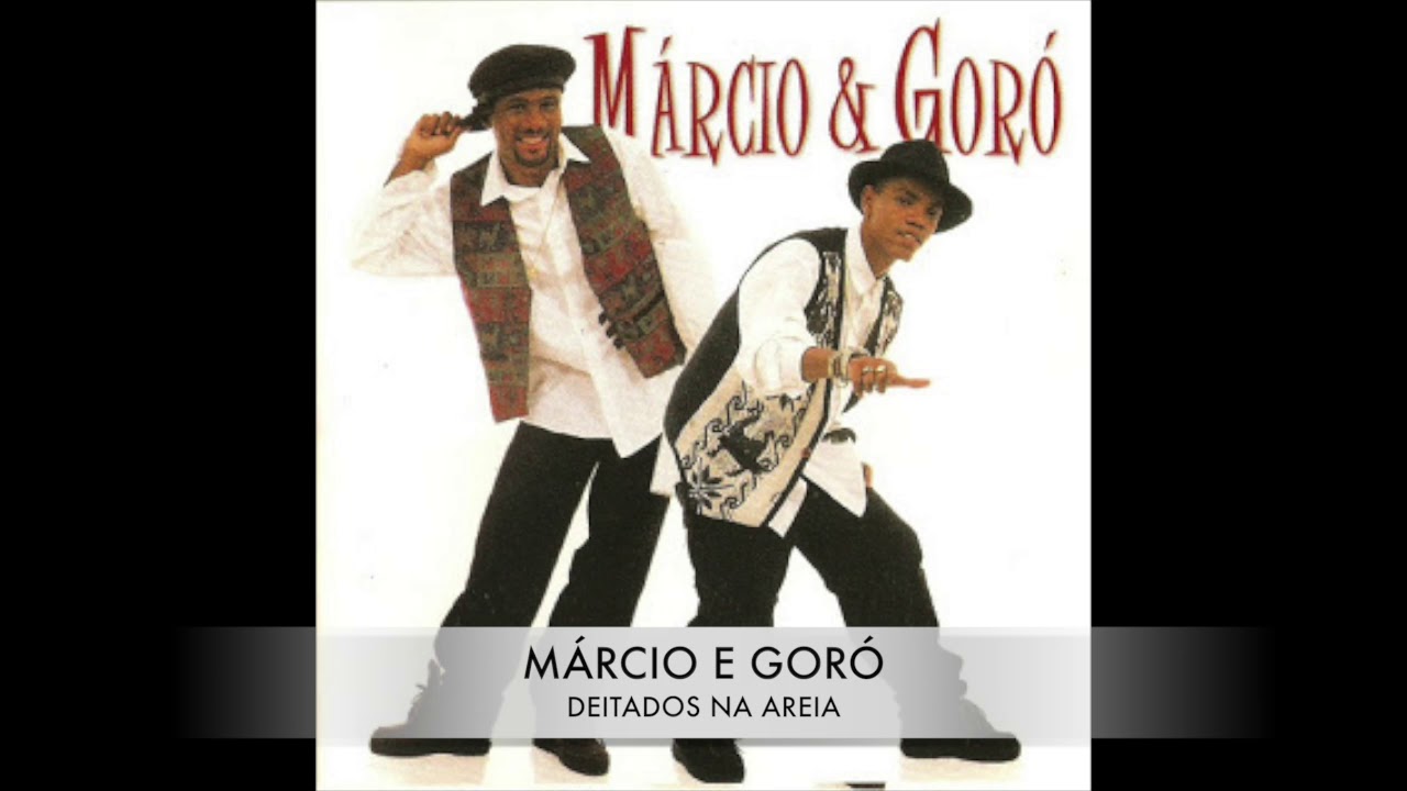 Márcio E Goró Deitados Na Areia
