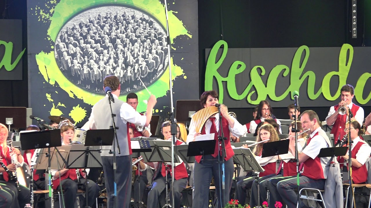 KMF2019.Ho - Kreismusikfest MV-Kressbronn Party pur beim Fr&uuml;hschoppen C0128