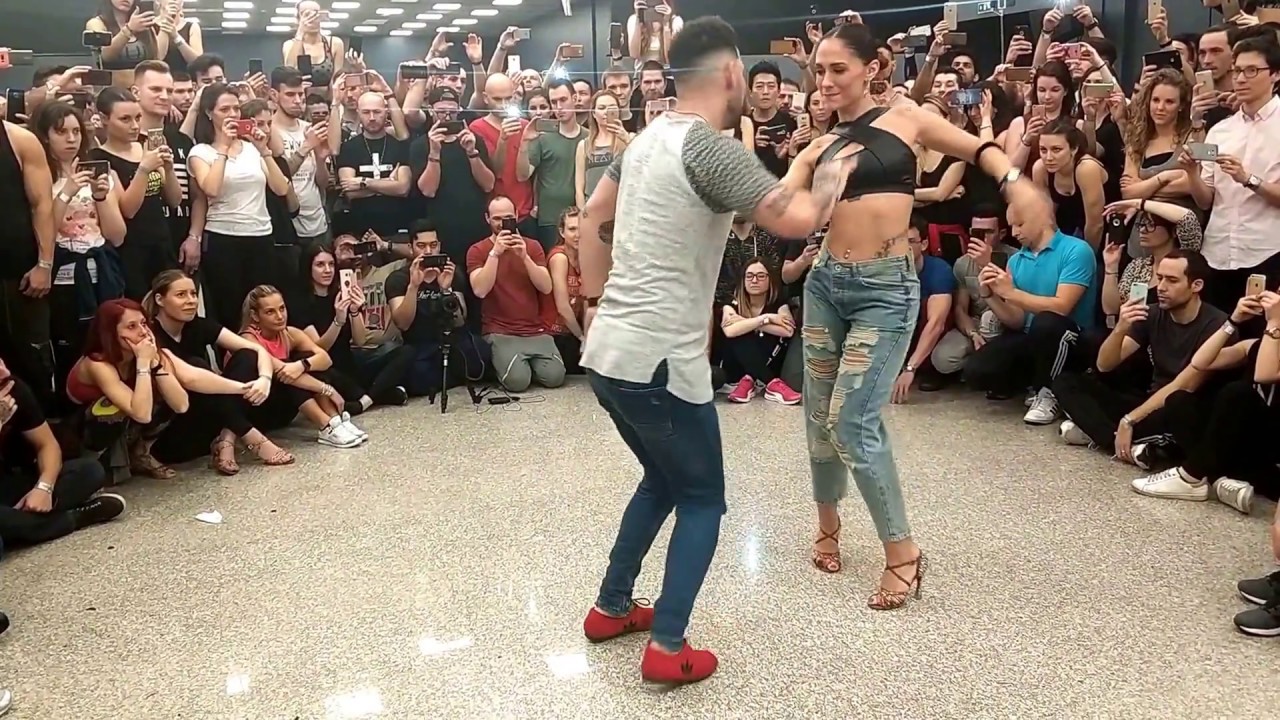 Daniel y Desiree - Bachata Sensual Demo @ BachataDay 2018