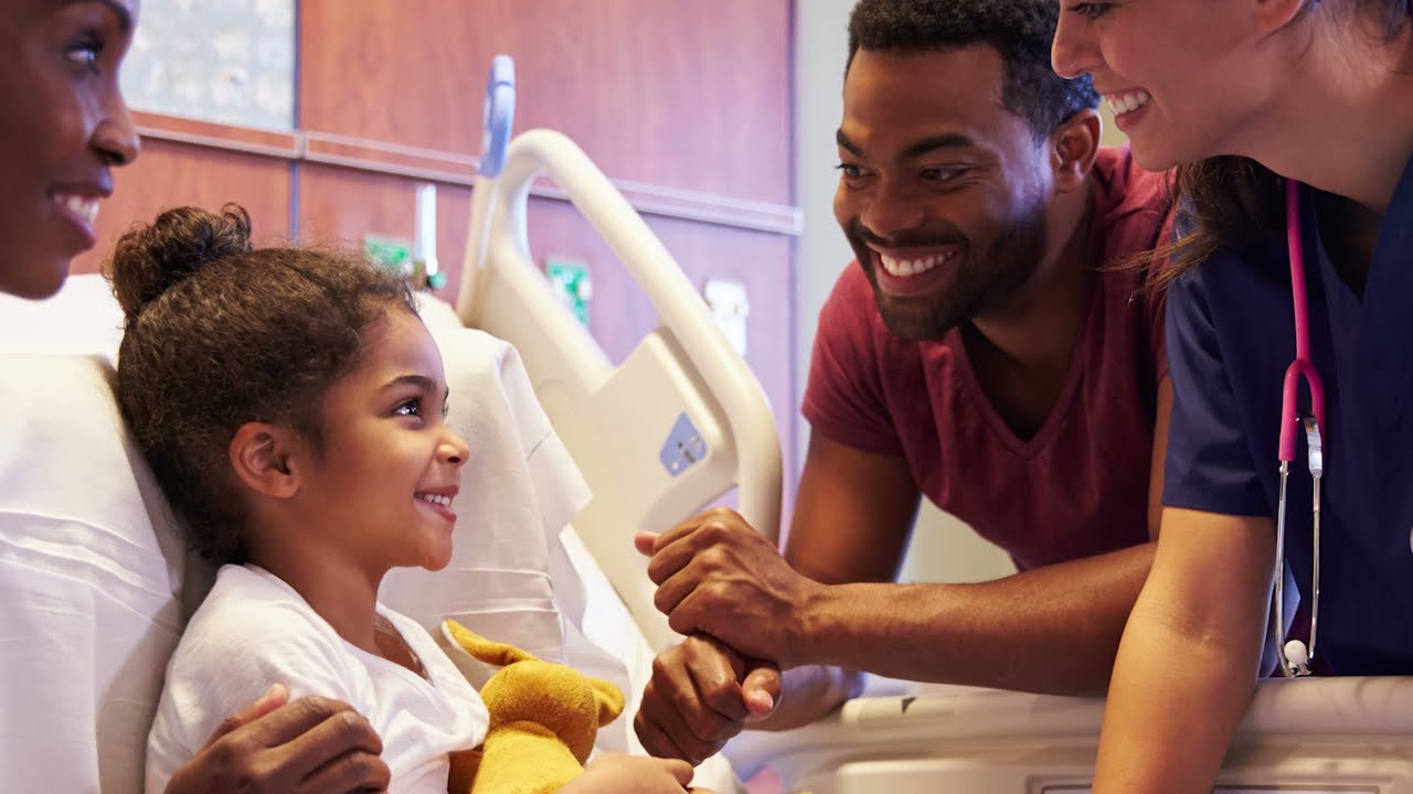 What is a Child Life Specialist? | OSF Children's Hospital of Illinois