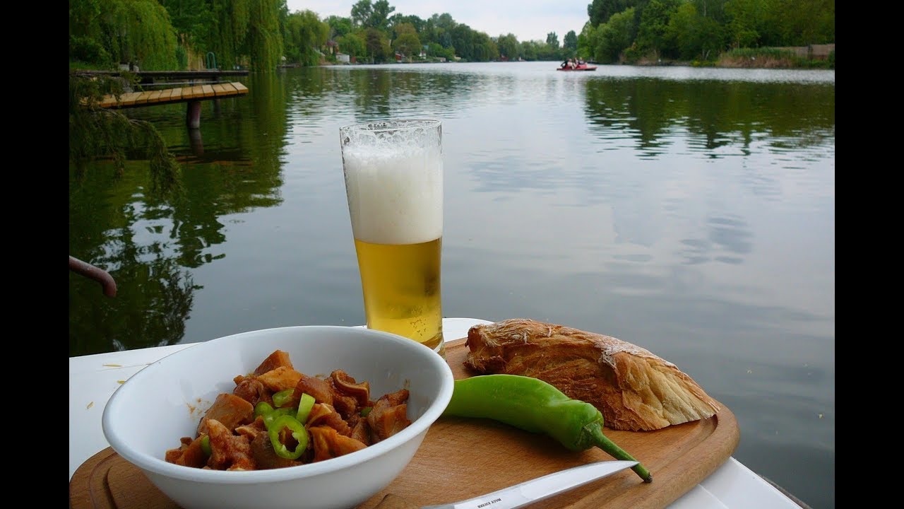 Gombás fülespörkölt-Ear mushroom stew-Ohr-Pilz-Ragout