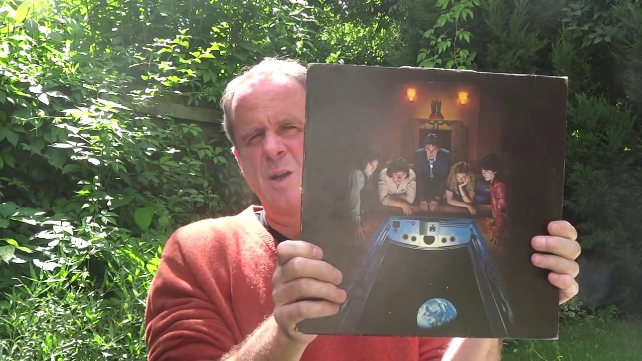 Wings Back To The Egg Album Review