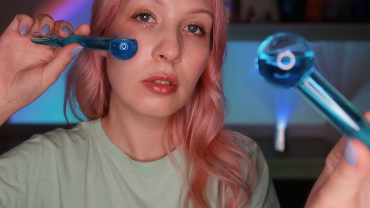 ASMR hipnotyzujące wyzwalacze wizualne i mizianie twarzy 🦋💤 (mic & face brushing, visual triggers)